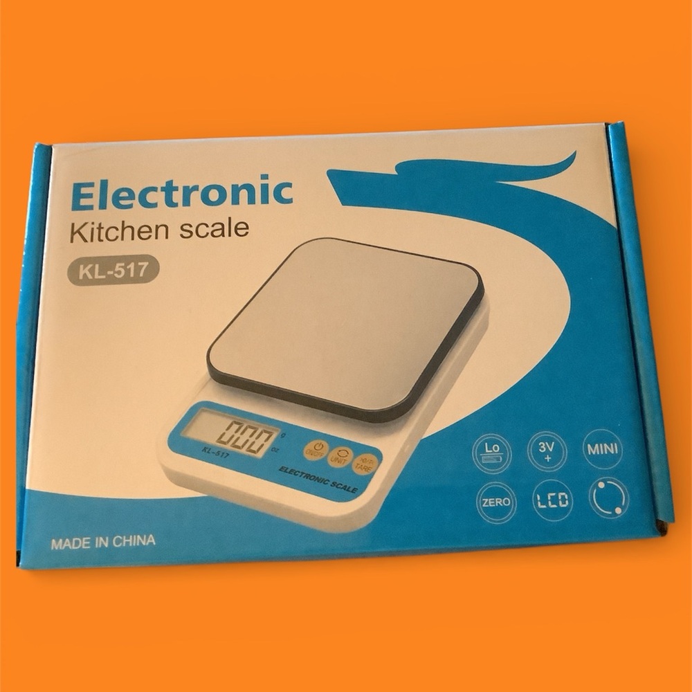 Electronic Kitchen Scale with LCD Display. NEW!